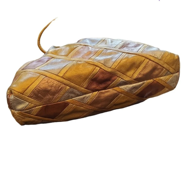 Michael Kors Metallic Satchel EUC 💖 - Picture 7 of 13